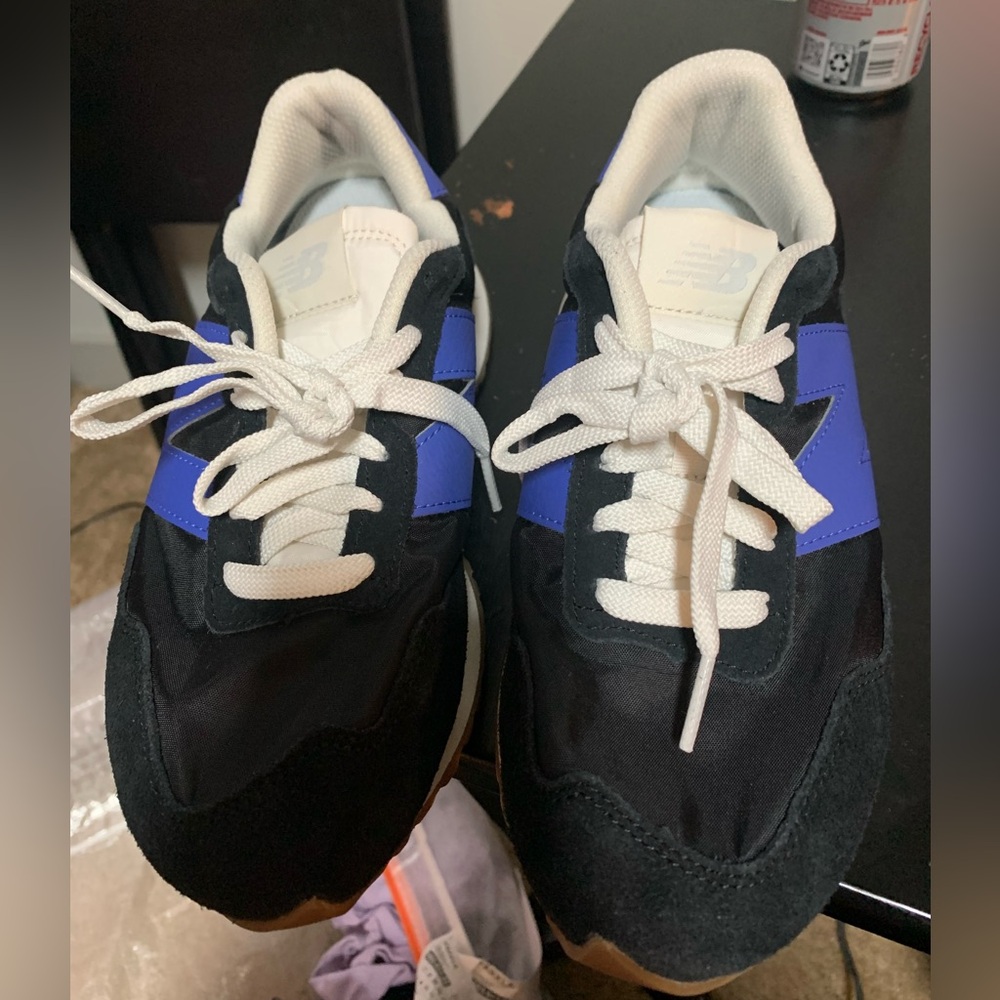 237 New Balance Black and Blue Athletic Shoes